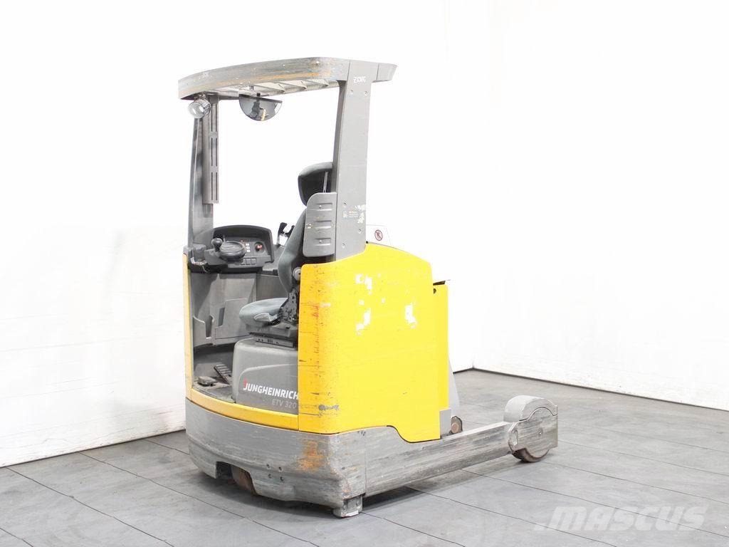 Jungheinrich ETV 320 DL GNE115-1151DZ Reachtruck voor hoog niveau