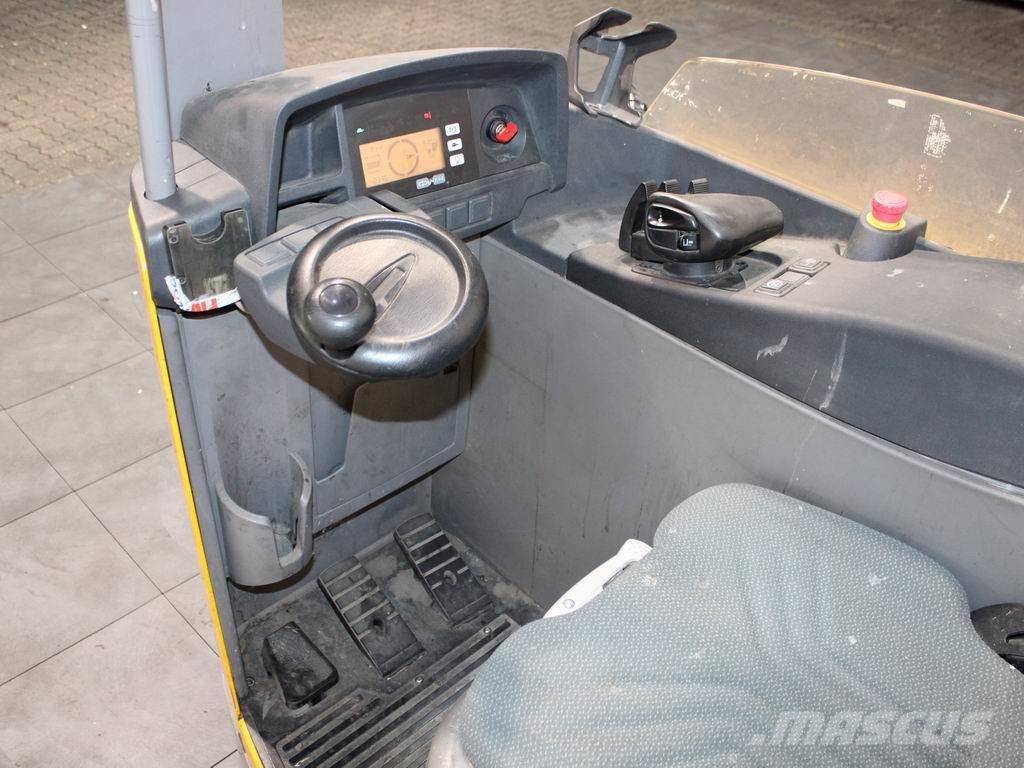Jungheinrich ETV 320 DL GNE115-1151DZ Reachtruck voor hoog niveau