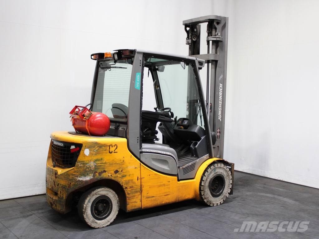 Jungheinrich TFG 435s GE100-430ZT Chariots GPL