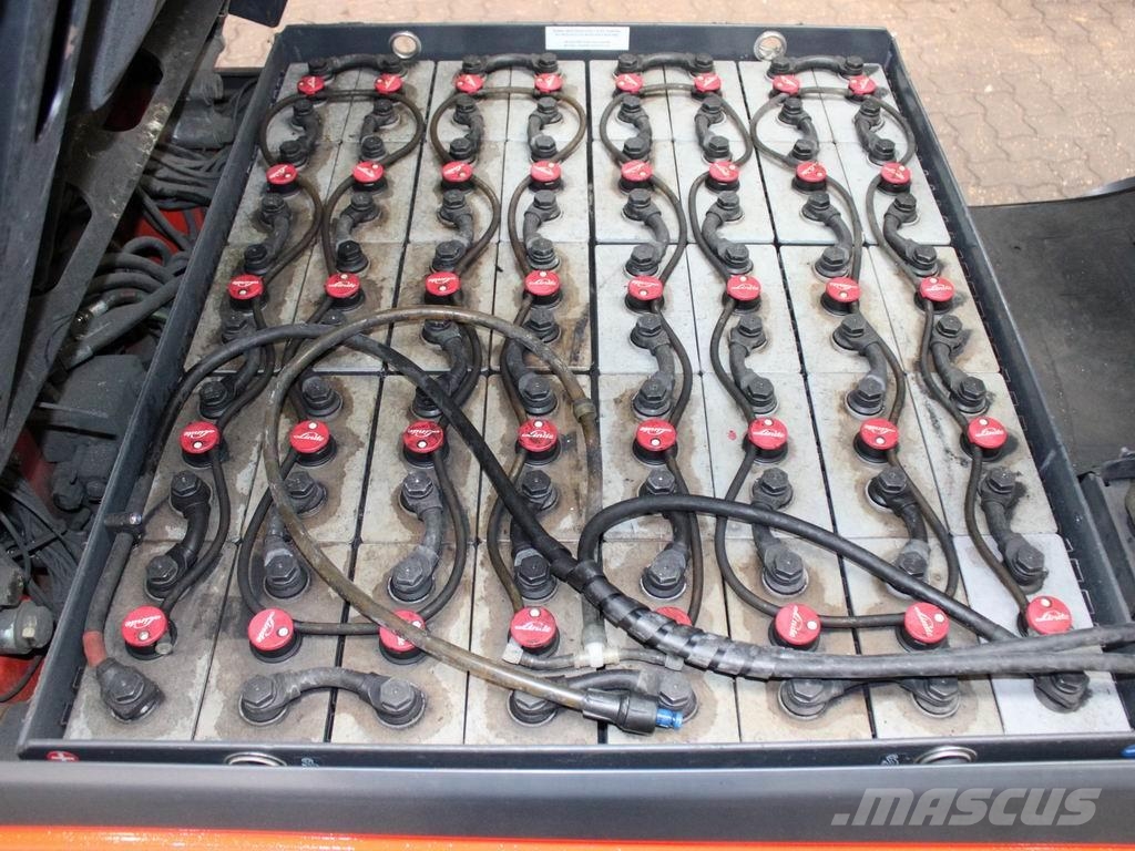 Linde E 25 L-01 387 شاحنات ذات رافعات شوكية تعمل بالكهرباء