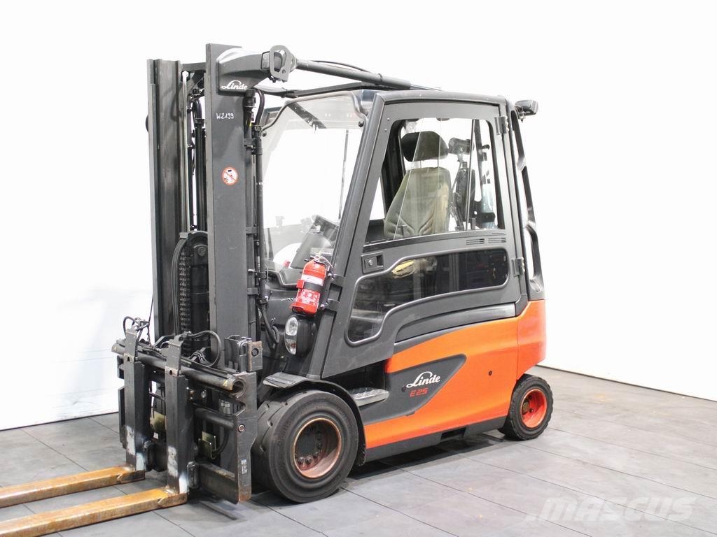 Linde E 25 L-01 387 شاحنات ذات رافعات شوكية تعمل بالكهرباء