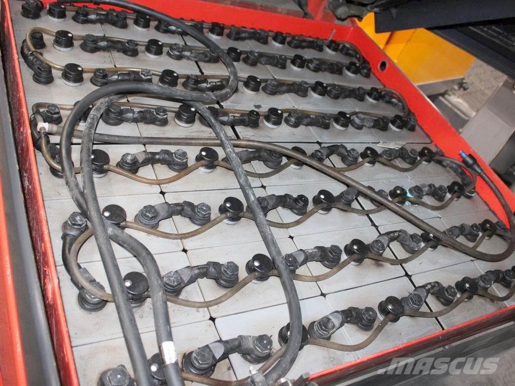 Linde E 50 HL-01/600 388 Električni viličarji