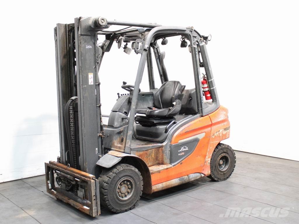 Linde H 25 D-01 1202 Dízel targoncák