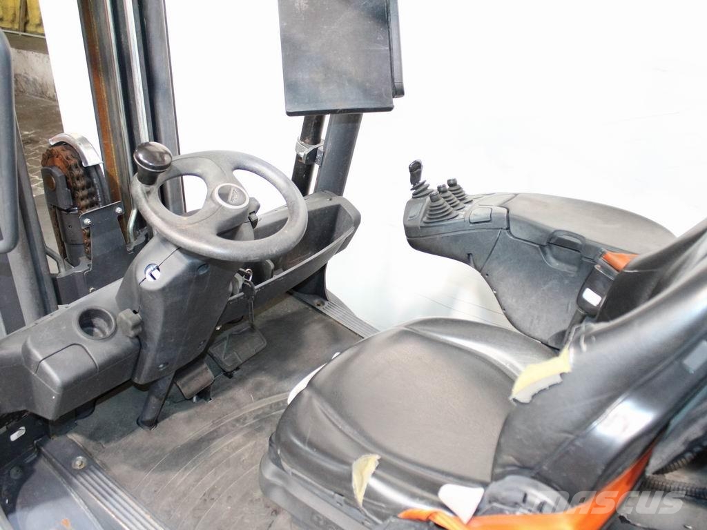 Linde H 25 D-02 393 Diesel heftrucks