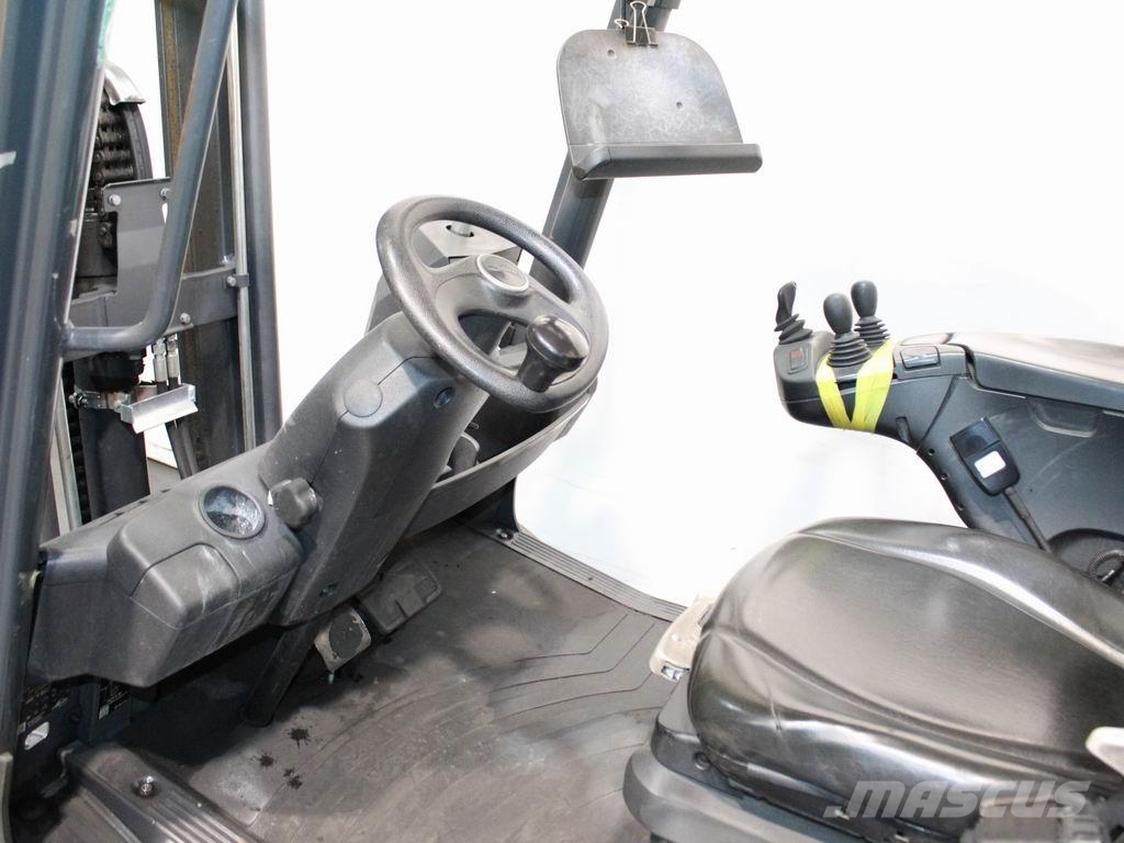 Linde H 30 D-02 393 디젤 지게차