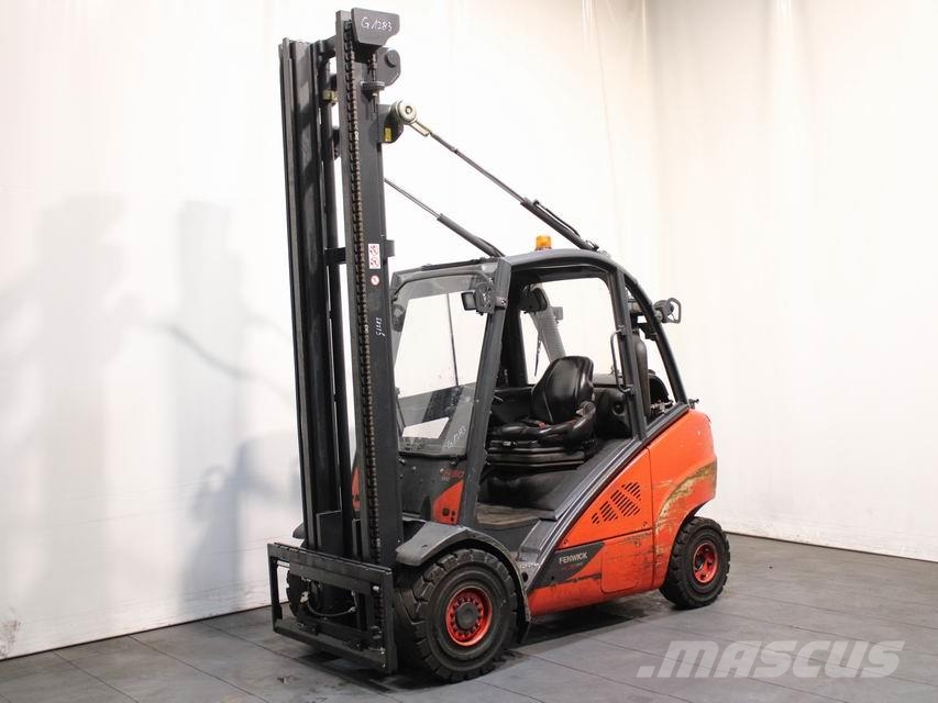 Linde H 30 T-02 393 شاحنات LPG