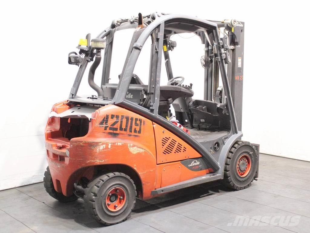 Linde H 35 D-02 393 Dizelski viličarji
