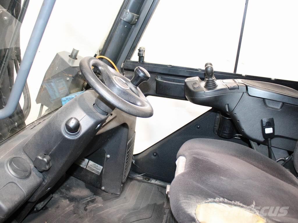 Linde H 35 T-02 393 Газовые погрузчики