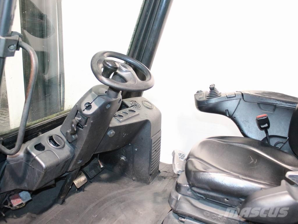 Linde H 50 D-01 394 شاحنات الديزل
