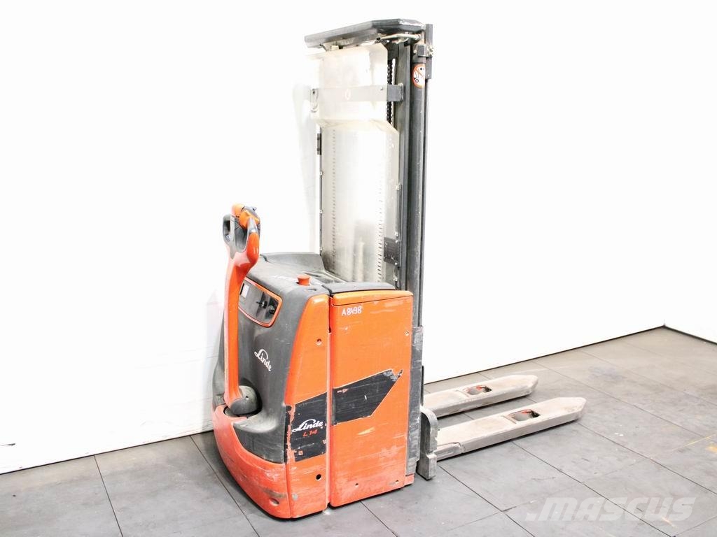 Linde L 14 1173 Ročni električni viličar