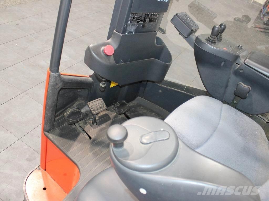 Linde R 16 X-02 116 Viličarji s pomičnim teleskopom