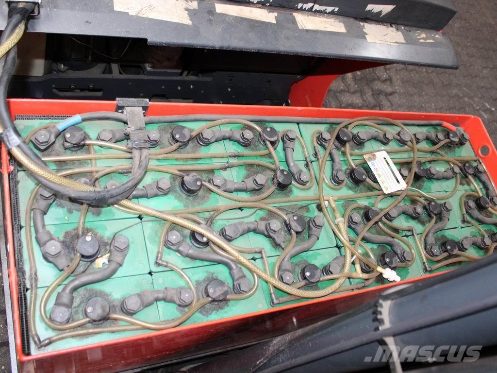 Linde R 20-01 1120 Viličarji s pomičnim teleskopom