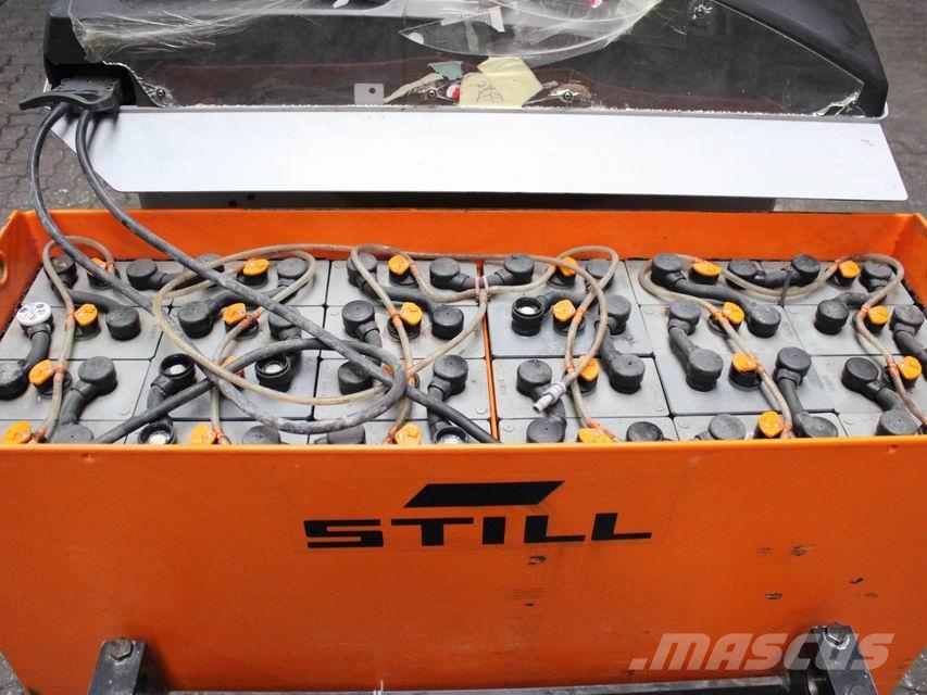 Still FM-X 14 Retraky