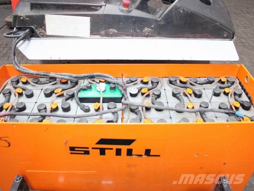 Still FM-X 14 Retraky