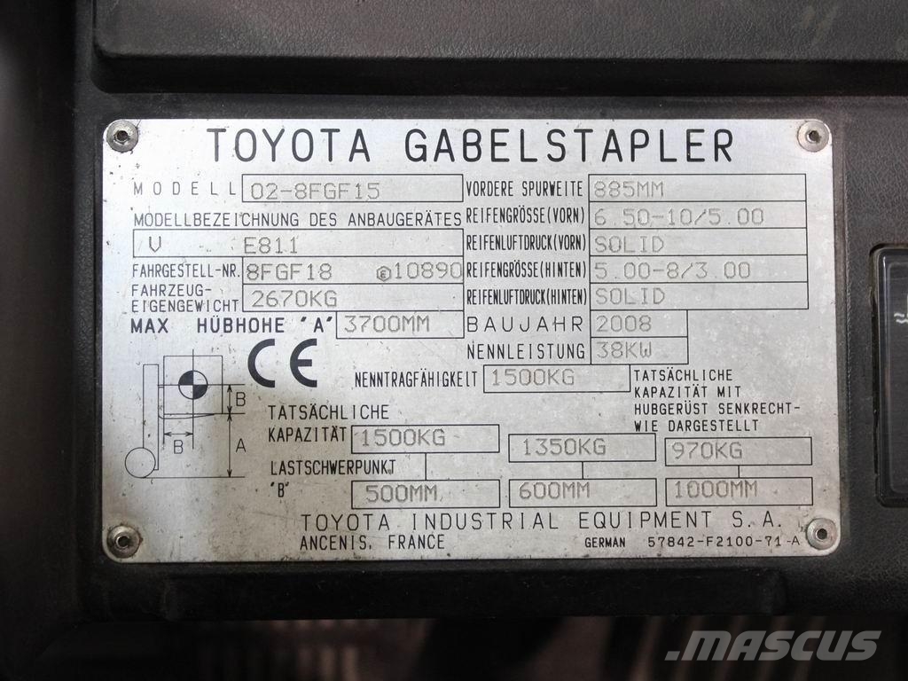Toyota 02-8 FGF 15 天然气叉车