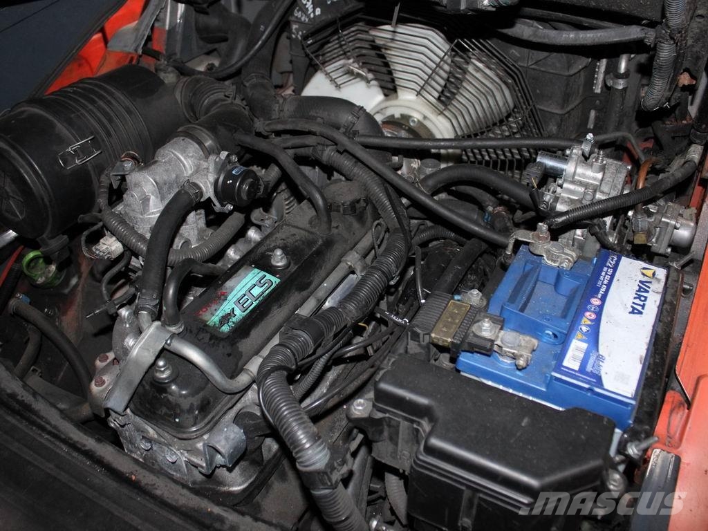 Toyota 02-8 FGJF 35 Περονοφόρα ανυψωτικά κλαρκ με φυσικό αέριο LPG