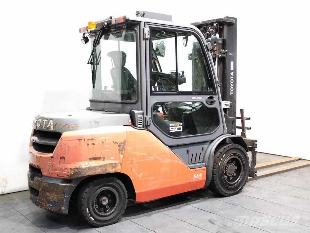 Toyota 40-8 FD 50 N Dízel targoncák