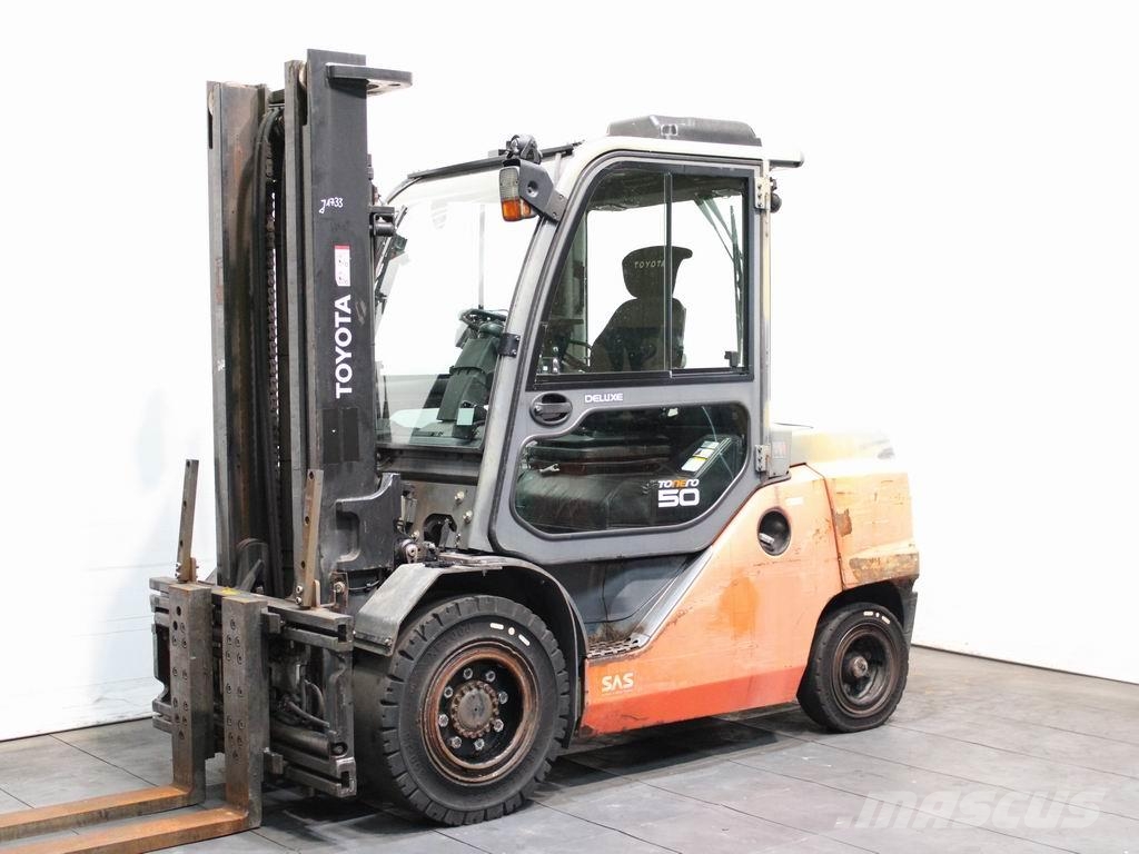 Toyota 40-8 FD 50 N Dízel targoncák