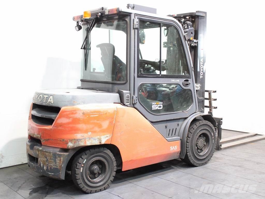 Toyota 40-8 FD 50 N Dízel targoncák