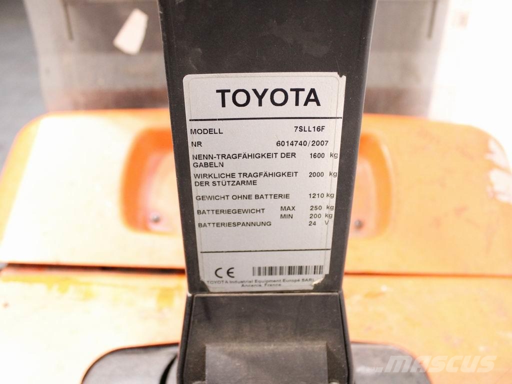 Toyota 7 SLL 16 F Ручные штабелёры с электроподъёмом