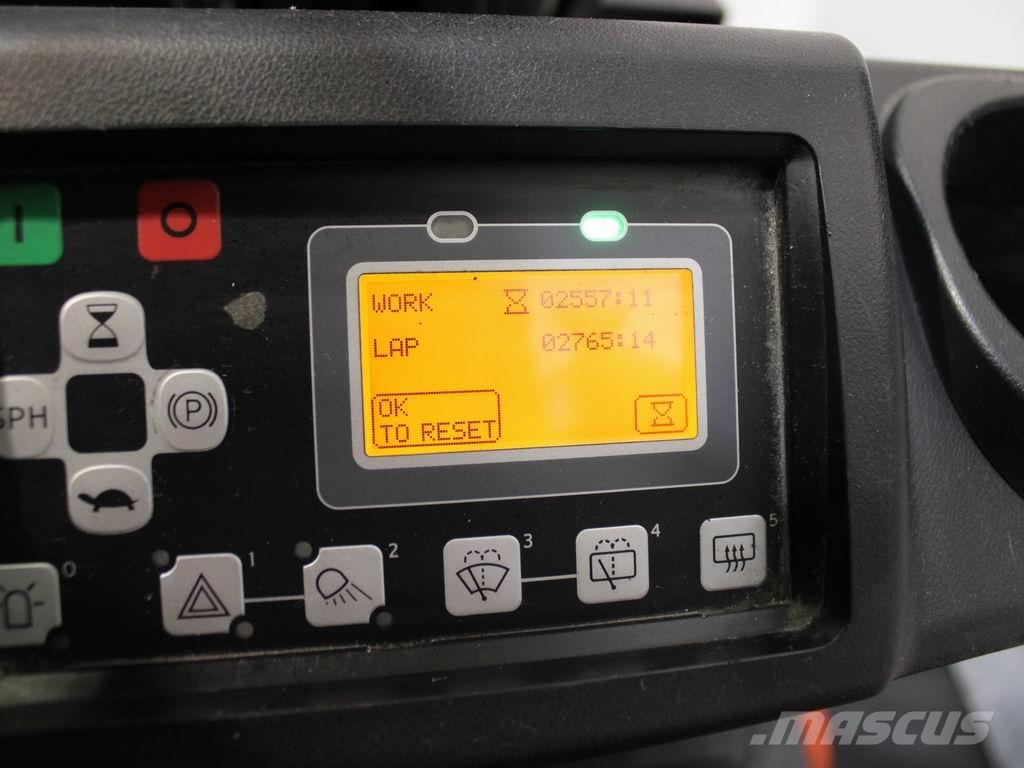 Toyota 8 FBM 18 T Electric forklifts