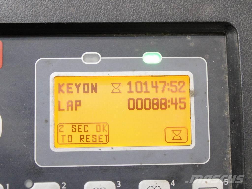 Toyota 8 FBMT 30 Elektro Stapler