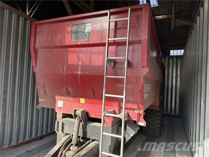 Baastrup CTS 18 New Line Tipper trucks