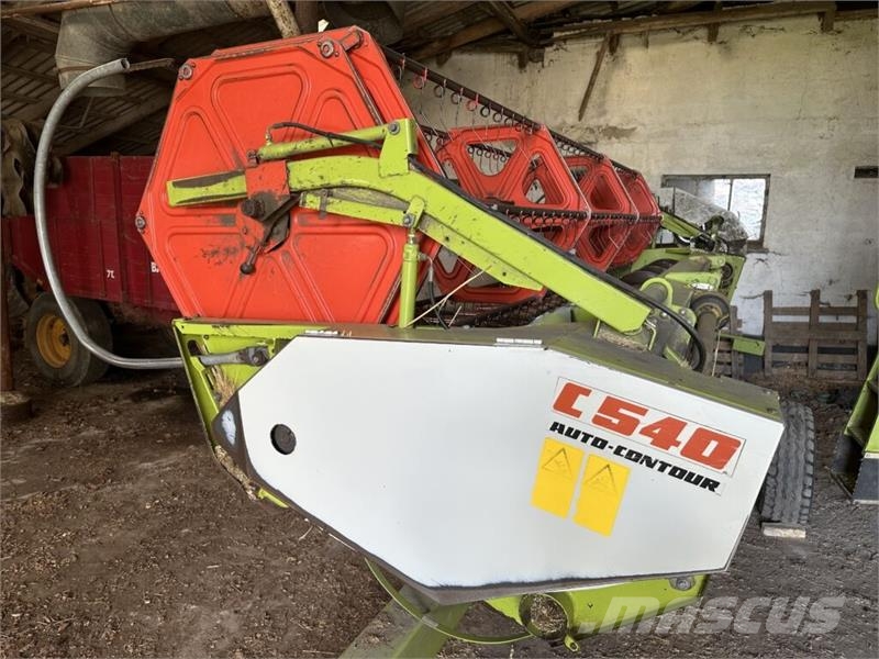CLAAS Lexion 420 Leikkuupuimurit