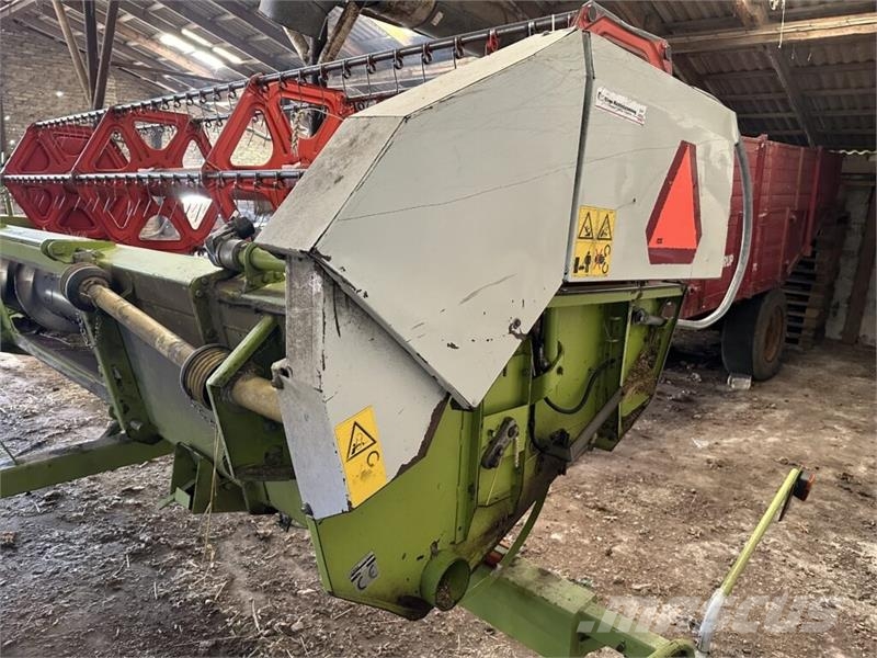 CLAAS Lexion 420 Leikkuupuimurit