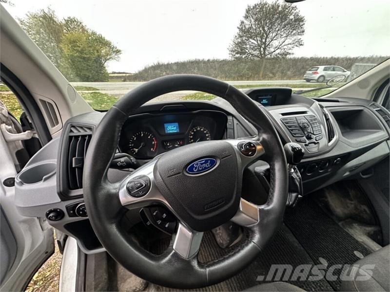 Ford Transit Lieferwagen