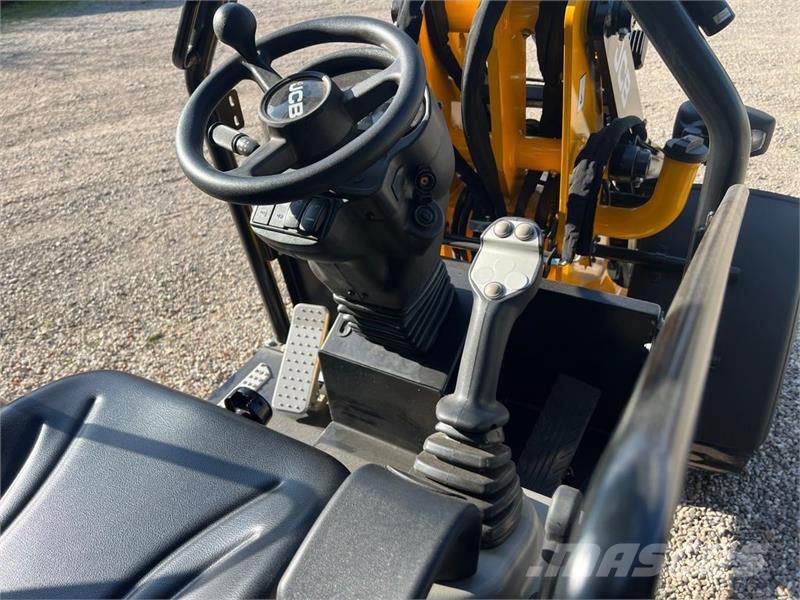 JCB 403 Plus Agri Minicargadoras