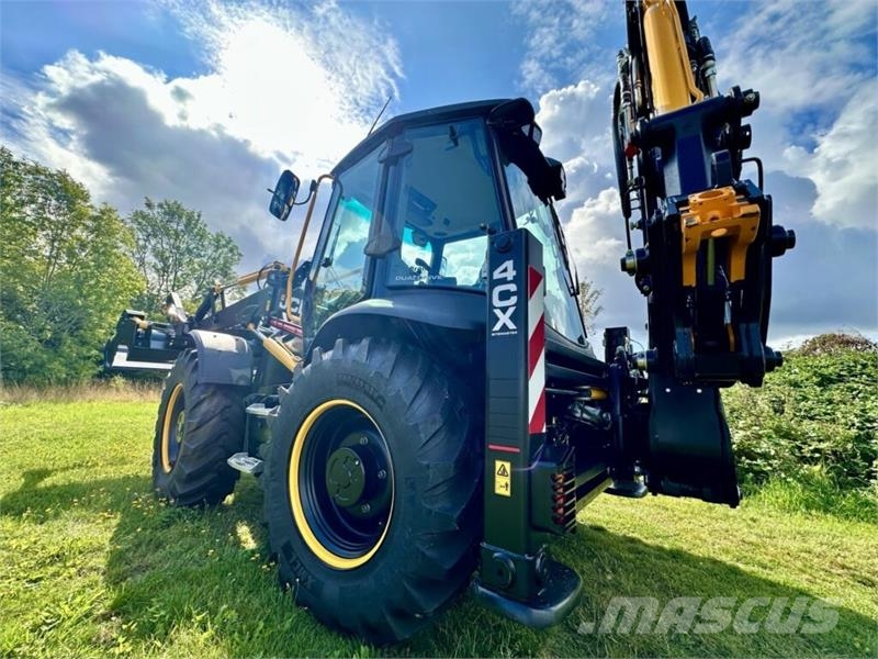 JCB 4CX pro Tractopelle