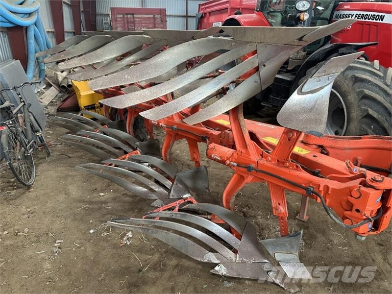 Kuhn Vari-Master 153 Wendepflüge