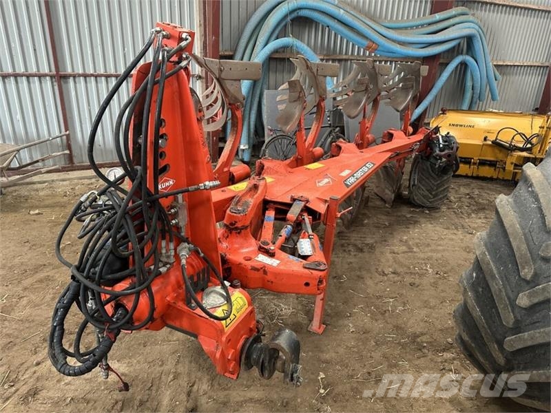 Kuhn Vari-Master 153 Wendepflüge