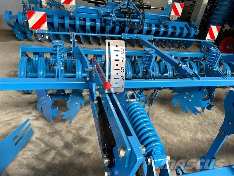 Lemken Karat 10/400U Gradas