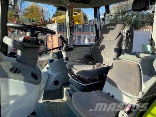 CLAAS 420 CLASSIC Tractoren