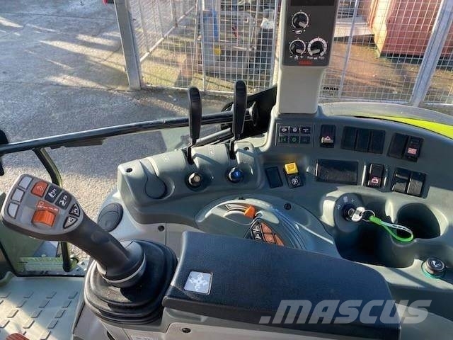 CLAAS 420 CLASSIC Tractoren