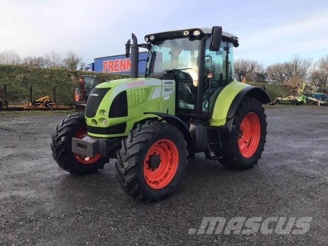 CLAAS 620C ARION Трактори