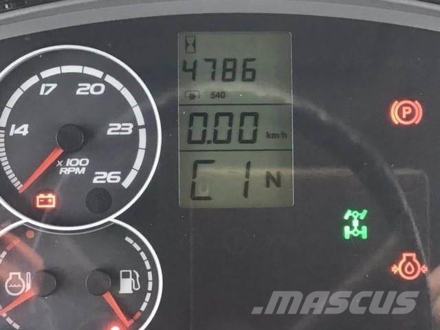CLAAS 620C ARION Трактори