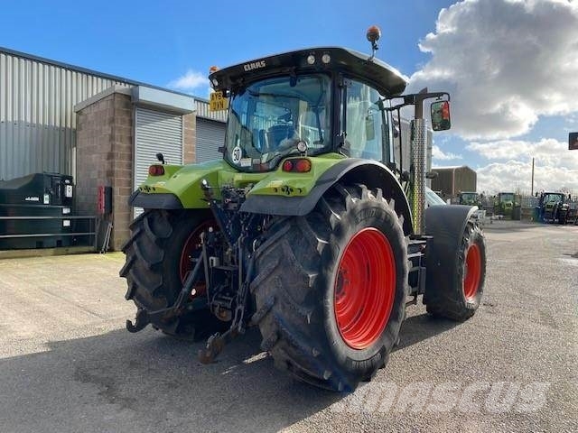 CLAAS 650 ARION/50K Traktory