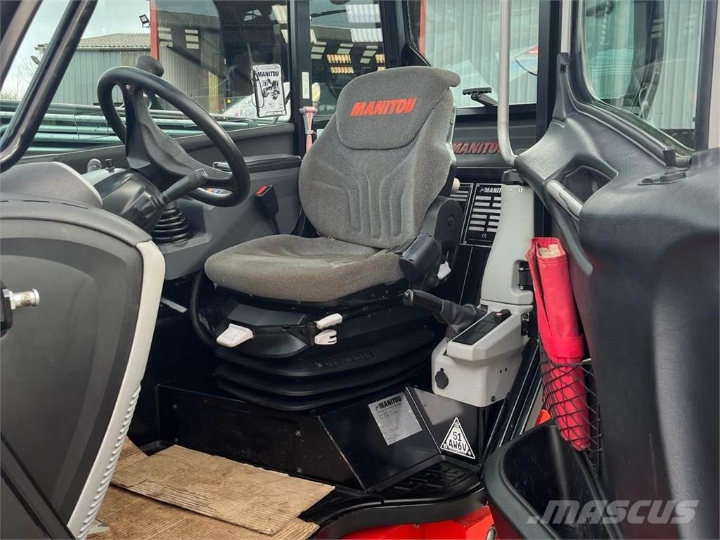 Manitou 737MLT-130PS+ Teleszkópos mezőgazdasági rakodók