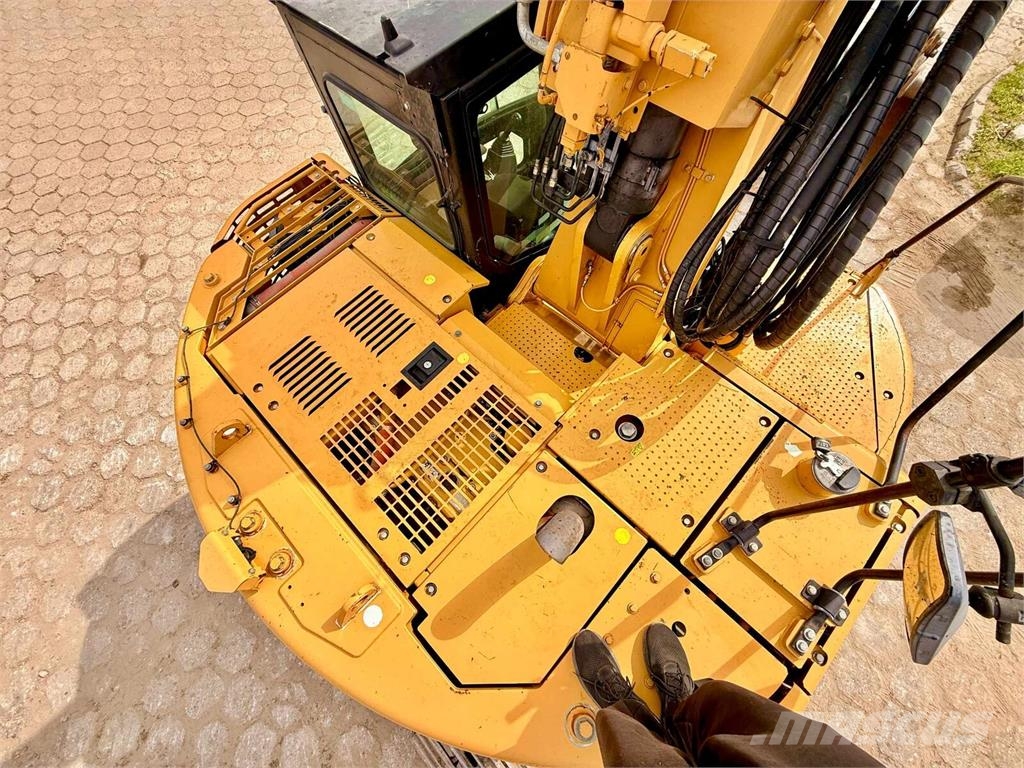 CAT 321D LCR Koparki gąsienicowe