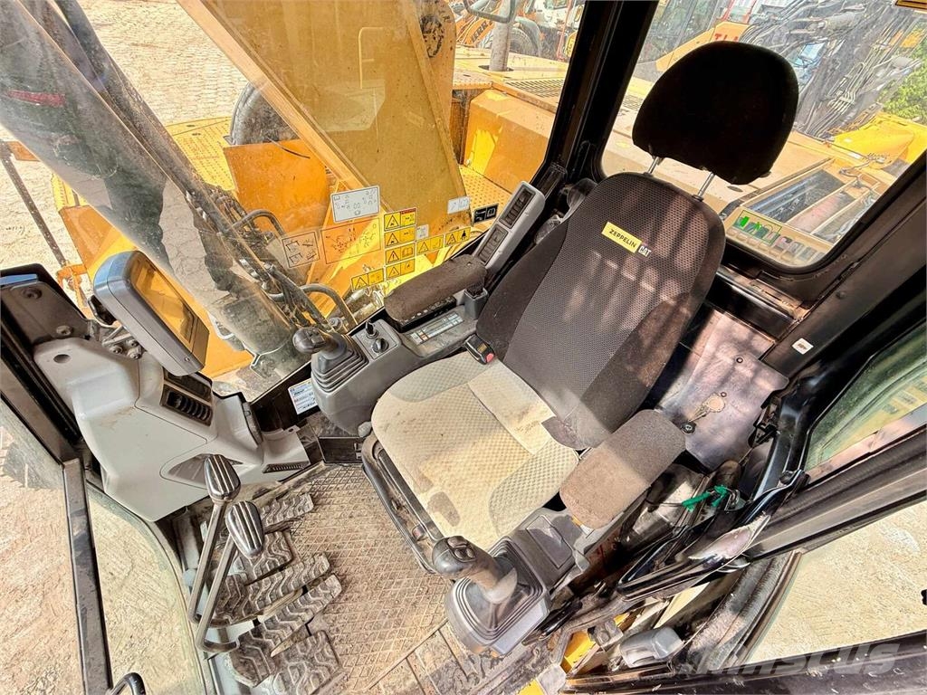 CAT 321D LCR Koparki gąsienicowe