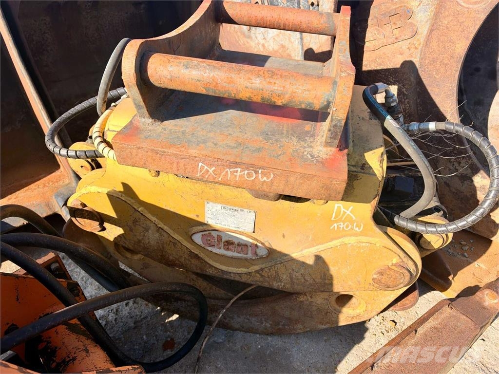 Doosan DX170W-5 Engcon Leica 3D GPS Wheeled excavators
