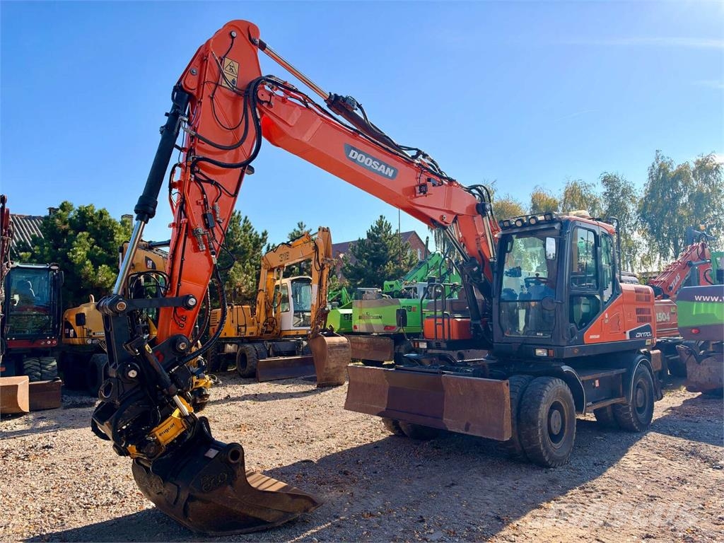 Doosan DX170W-5 Engcon Leica 3D GPS Wheeled excavators