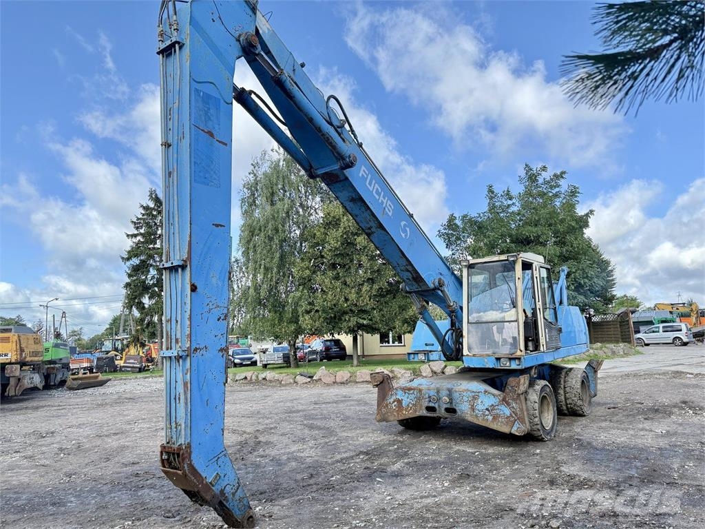 Fuchs MHL340 Excavadoras de manutención