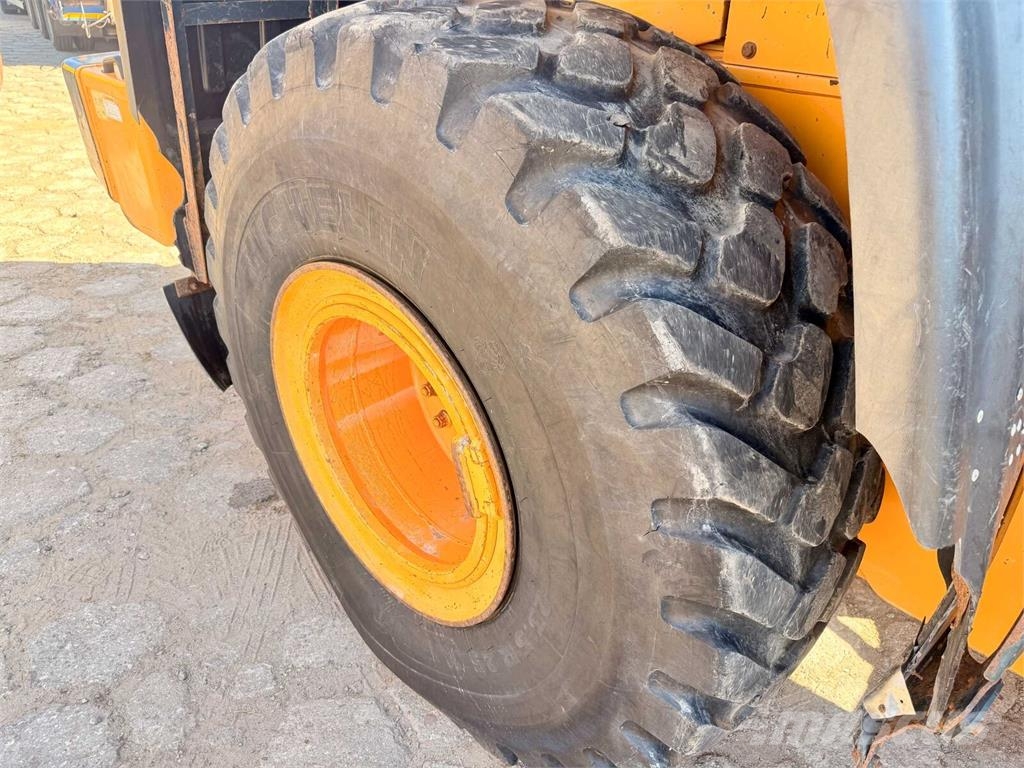 Hyundai HL760-9 لوادر بعجل