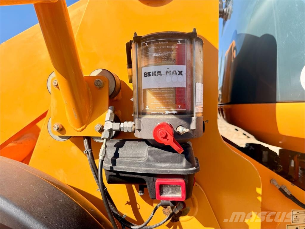 Hyundai HL760-9 لوادر بعجل