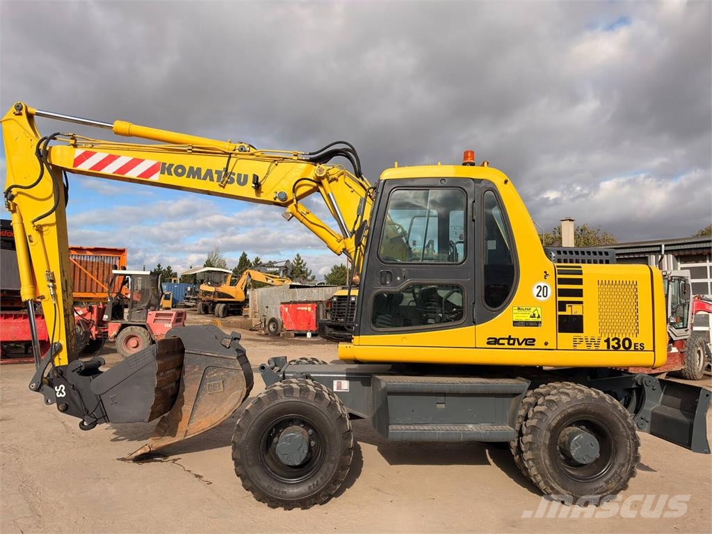 Komatsu PW130ES-6K Koparki kołowe