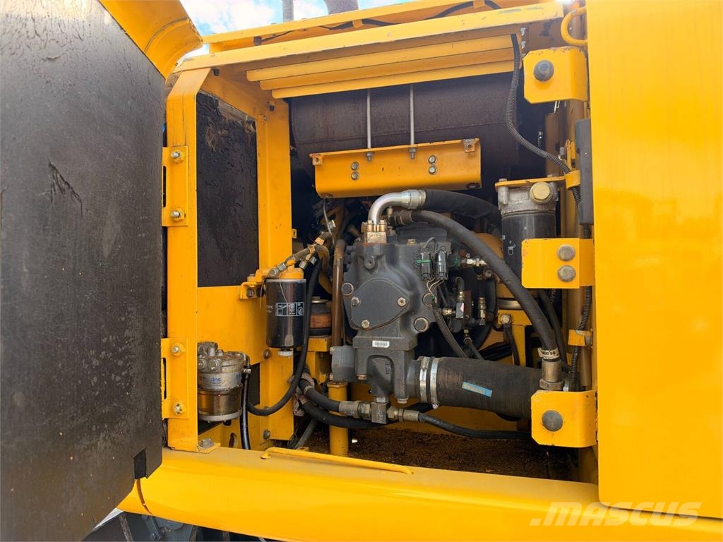 Komatsu PW130ES-6K Koparki kołowe